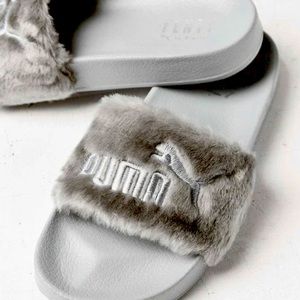 Barely used PUMA Fenty Slides w/ Fenty bag - Grey - size 8.5 - 9/10!!